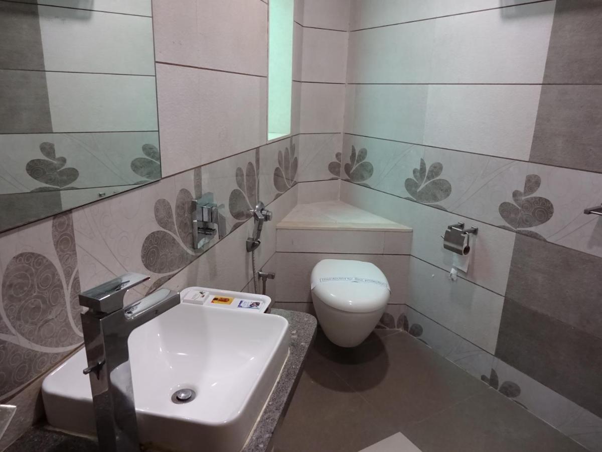 Hotel Bait Inn Ahmedabad Luaran gambar