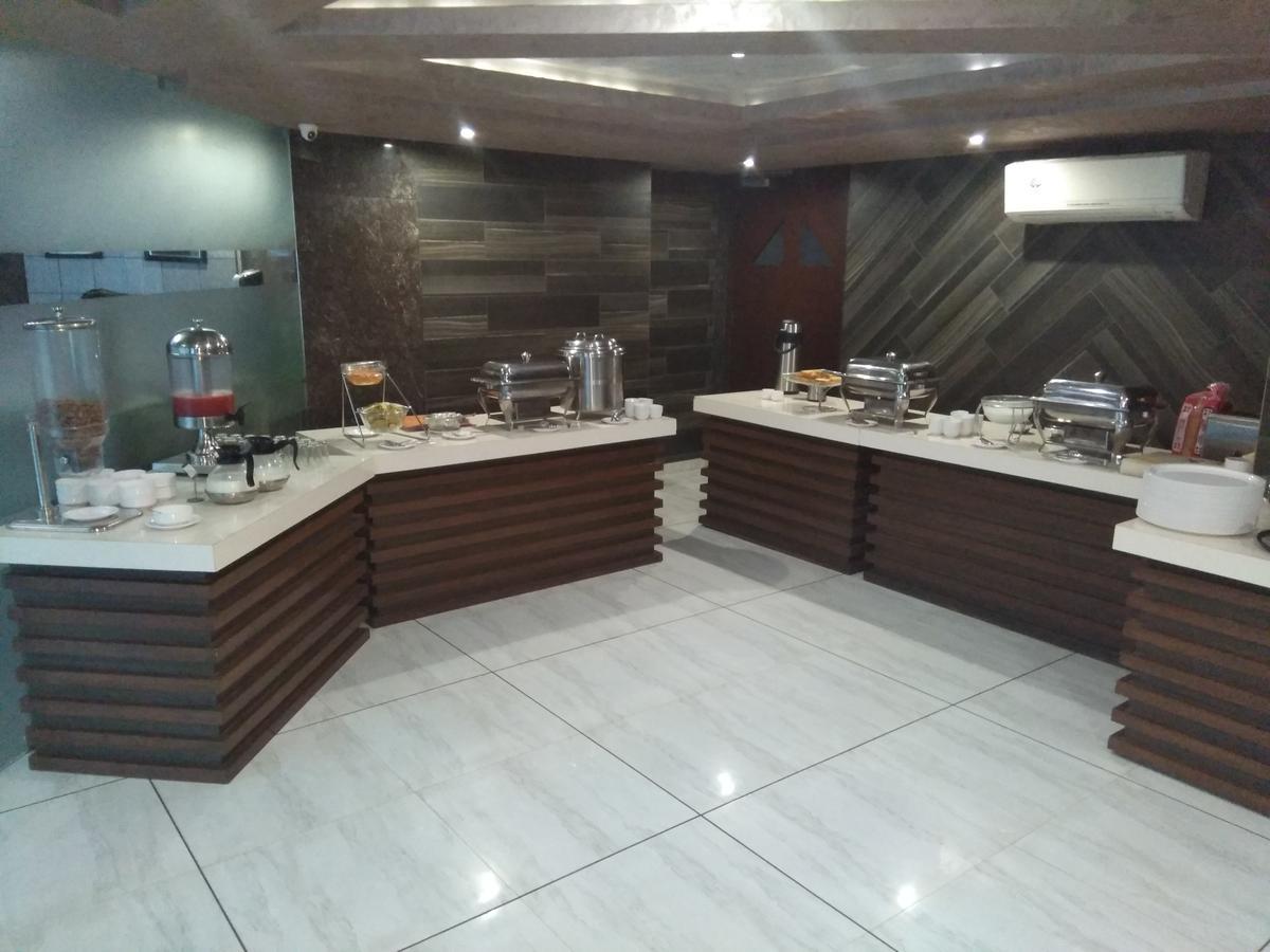 Hotel Bait Inn Ahmedabad Luaran gambar